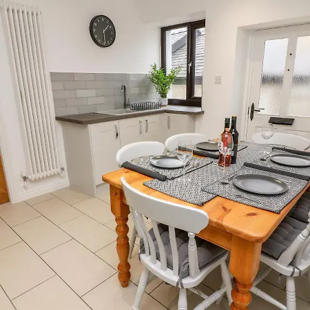 Rose غْرانج أوفار ساندس